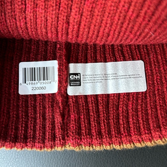 NEW Case IH beanie - Picture 3 of 4
